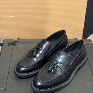 Zara Smart Tassel Loafers (Men's) [EU 42 / US 9]